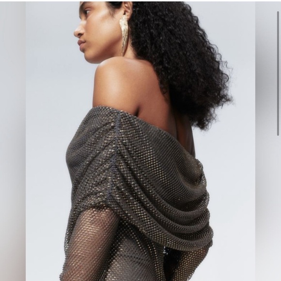 H&M Studio 2023 Rhinestone-Embellished Off-the-Shoulder Dress Charcoal gray/gold - Picture 7 of 16